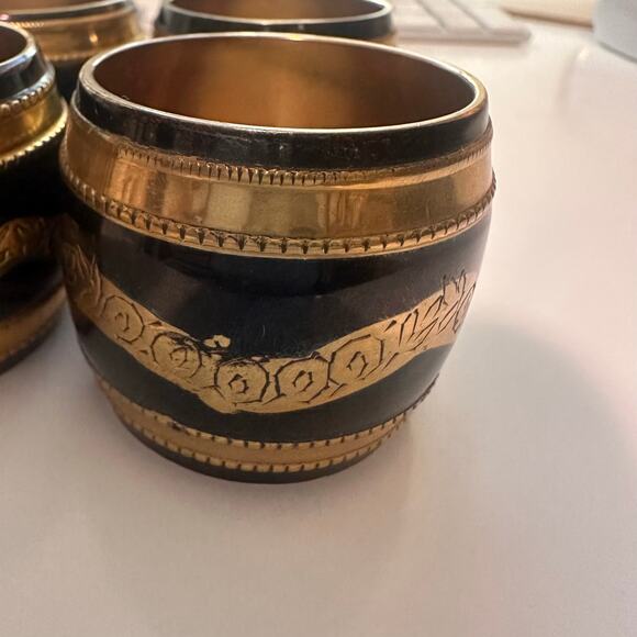 Moody Hollywood Regency Black Enamel Etched Brass Barrel Napkin Rings SET of 8 - Picture 13 of 13